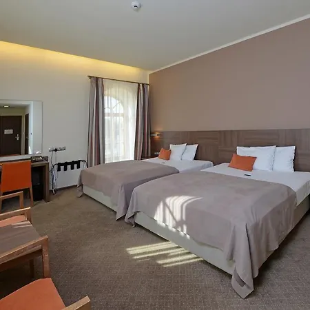 Отель Hotel Budweis