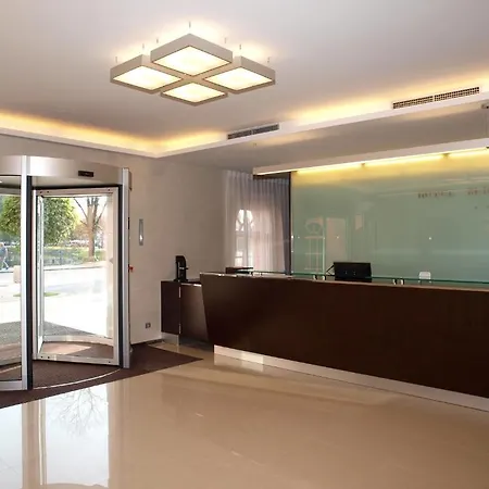 Hotel Budweis 4* Ческе-Будеёвице