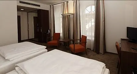Hotel Budweis 4*
