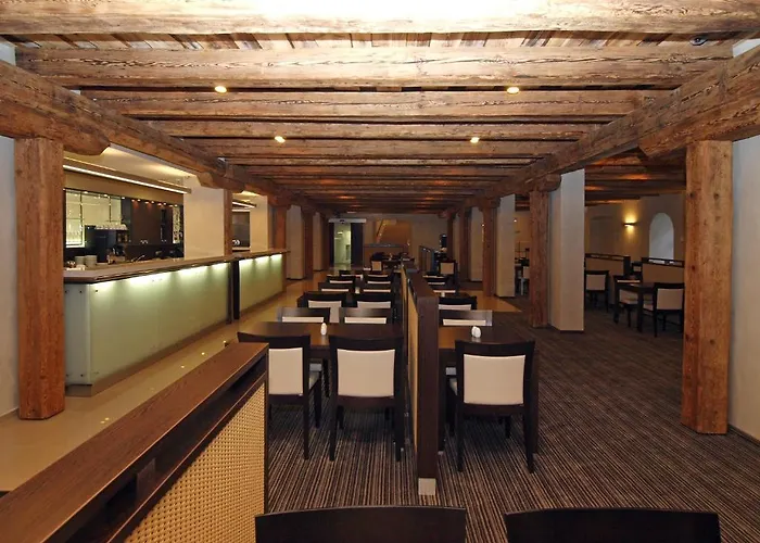 Hotel Budweis Hotel 4*